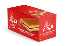 Alyoum Cake Bar With Strawberry And Vanilla Cream Filling 25g*12 Pieces